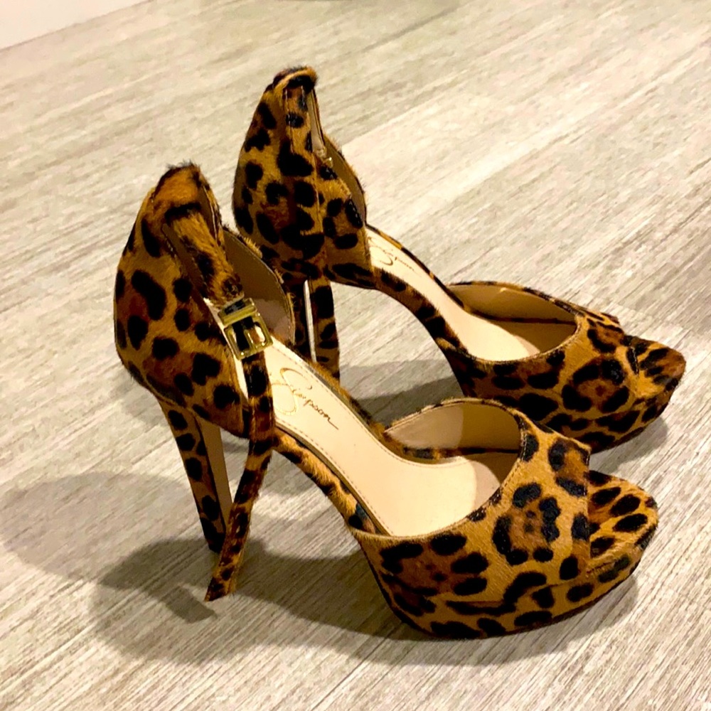 Cheetah print cow hair